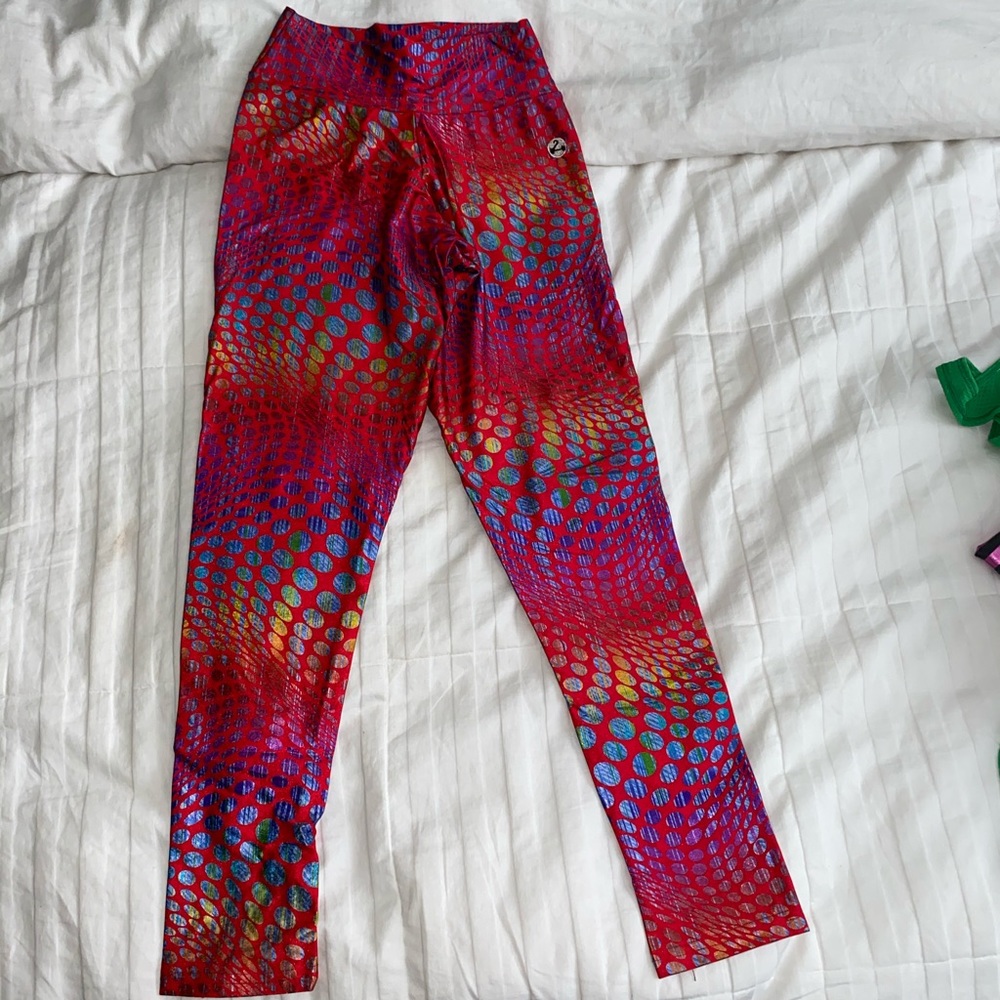 Full length leggings.